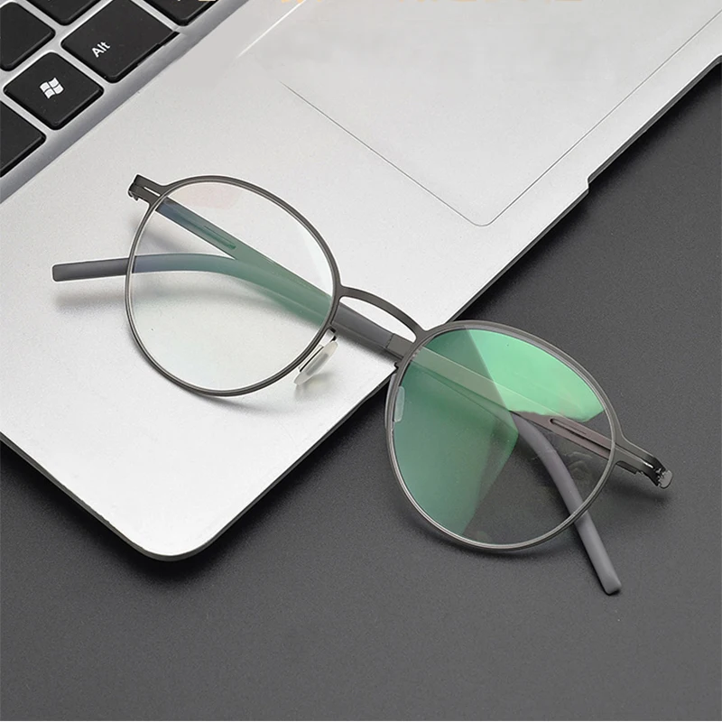 German Brand Design Retro Round Titanium Alloy Screwless Men Glasses