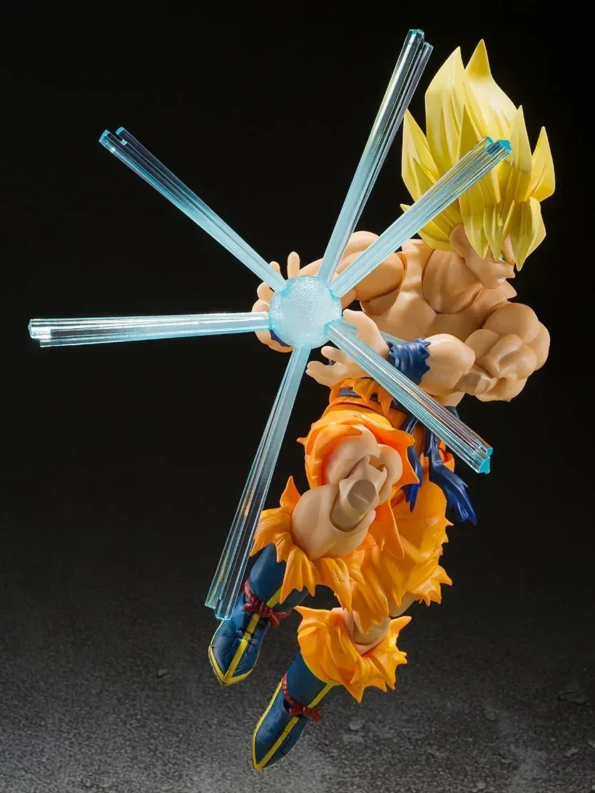Bandai Dragon Ball Z Super Saiyan Goku S.H.
