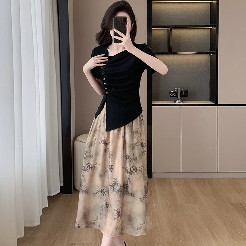 

Летний комплект из двух предметов для женщин, вязаный черный топ с косым воротником и юбка с цветочным принтом, Женский винтажный костюм большого размера 4XL