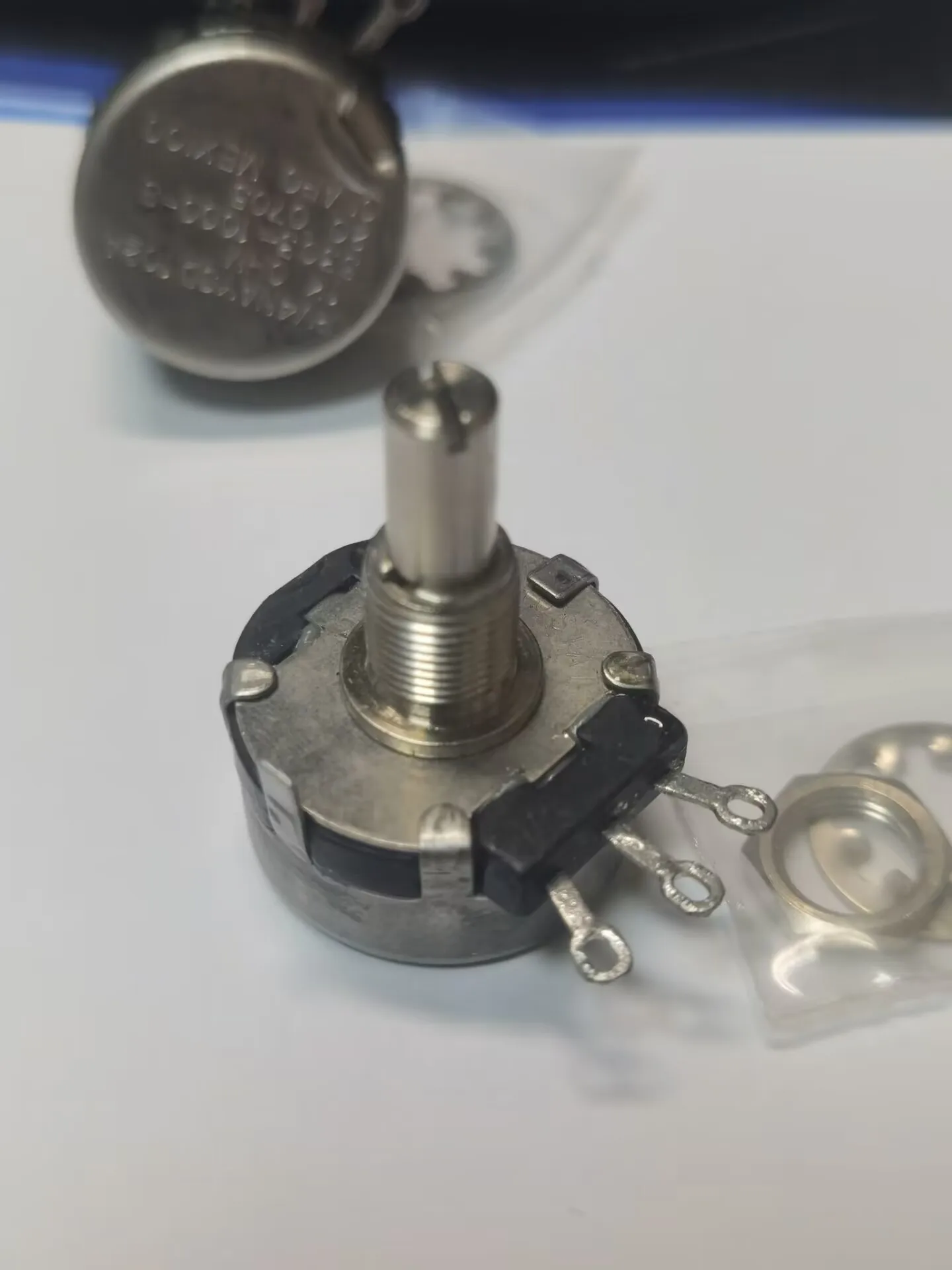 1PCS RV4NAYSD102A 1K euro 53C31K single-turn carbon film potentiometer