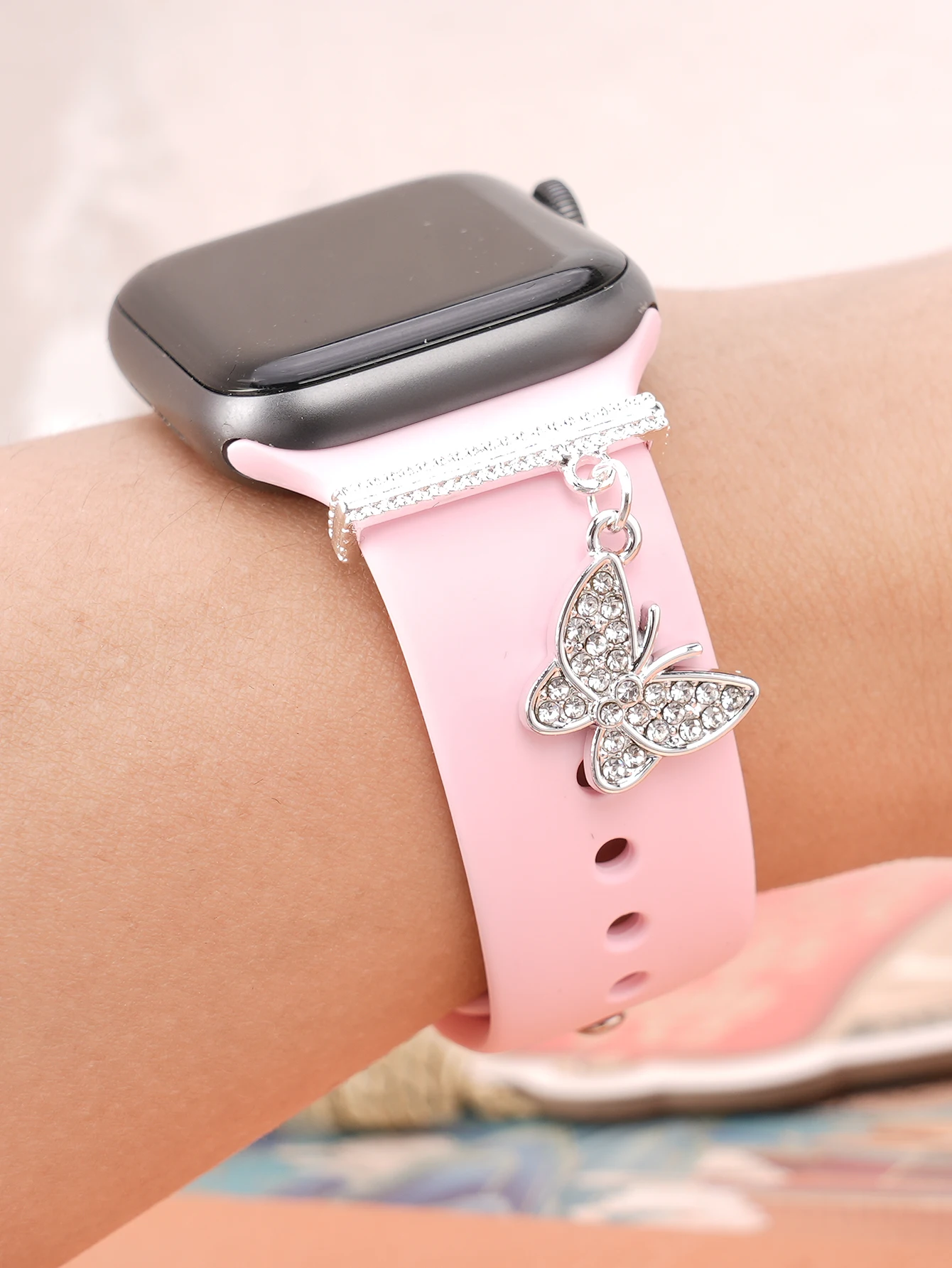 

1pc Silver Butterfly WatchBands Charm Decoration for Apple Watch Band Accessories for Galaxy Watch Series Bands Charms Gift
