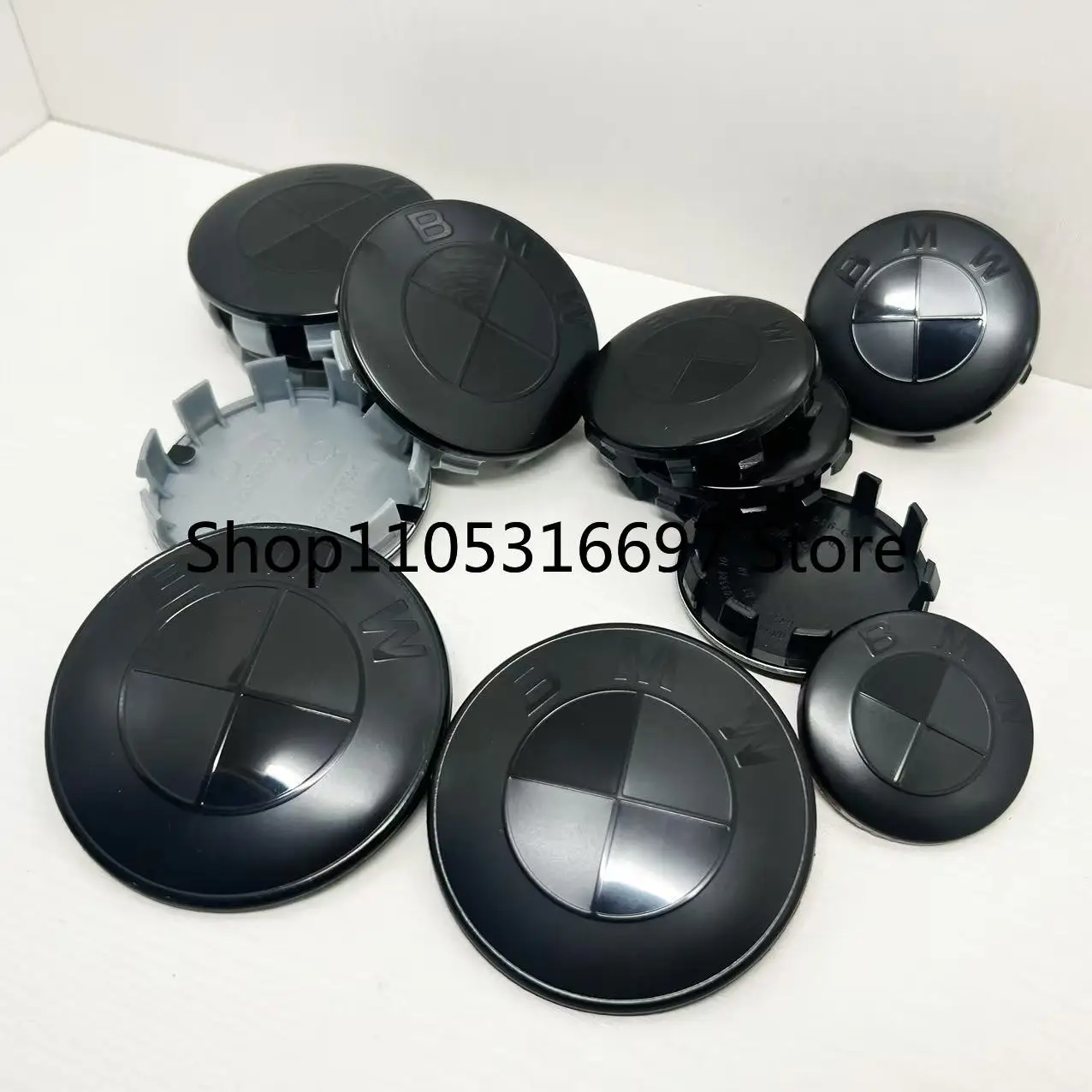 7개 세트는 BMW 그룹의 새로운 배지 세트, 82/74mm 로고, 56/68mm 허브 센터 커버 및 45mm 스티어링 휠 ABS 액세서리에 적합합니다.