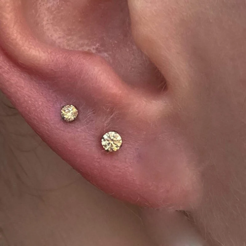 ASTM F136 Titanium Skin Surface PIERC Ear Lip Nose Studs with CZ Top Labret Threaded Earrings Multi Size Body Piercing Jewelry