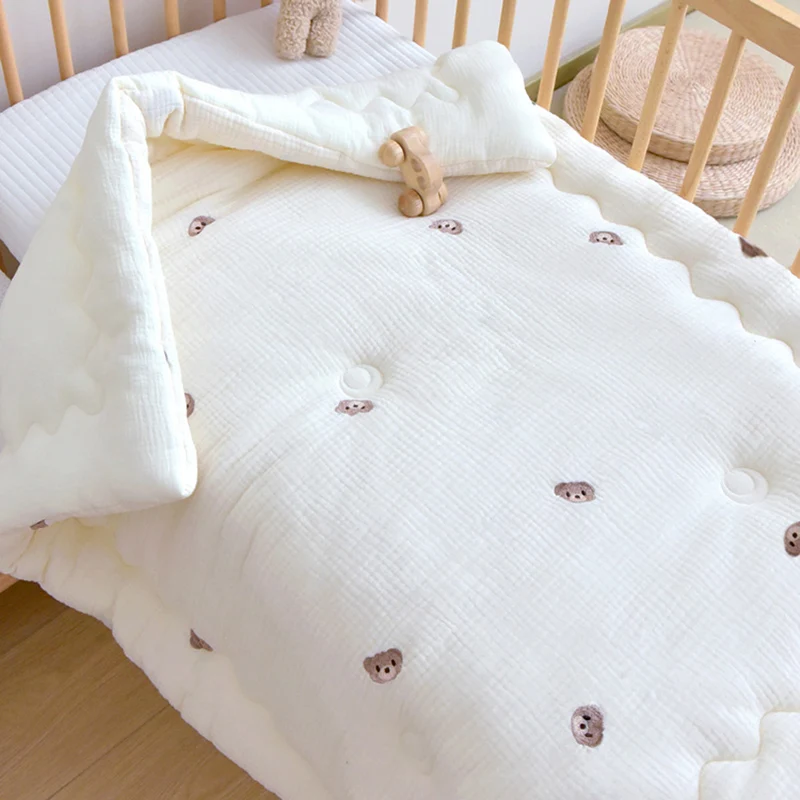 Baby Quilt Newborn Cotton Gauze Bear Embroidered Warm Air Conditioning Quilt Kindergarten Kids Comforter Nap Blanket Bedding