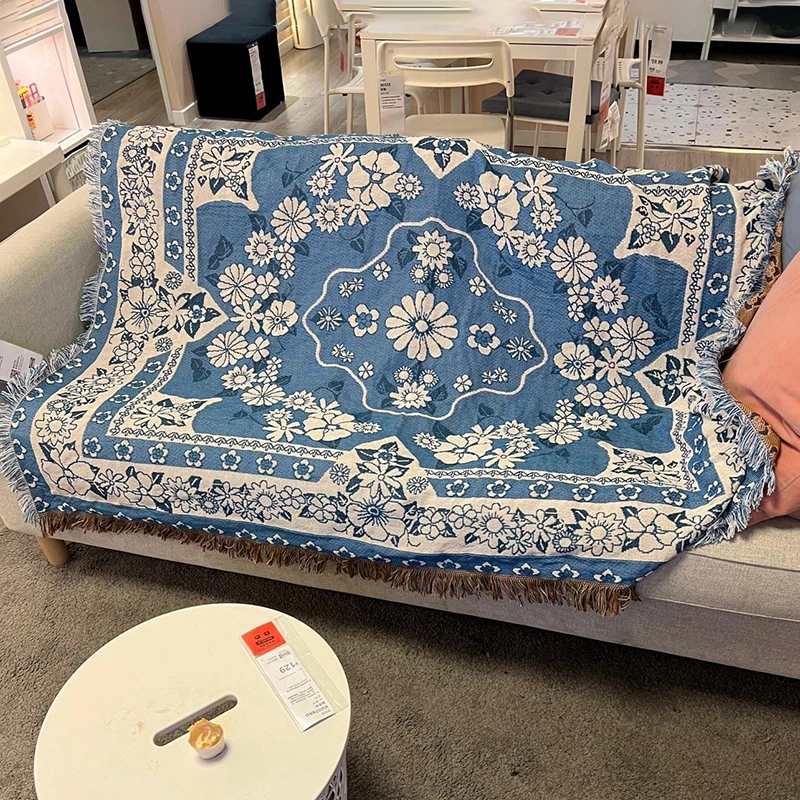 Europe Style Sofa Throw Blanket Image 4