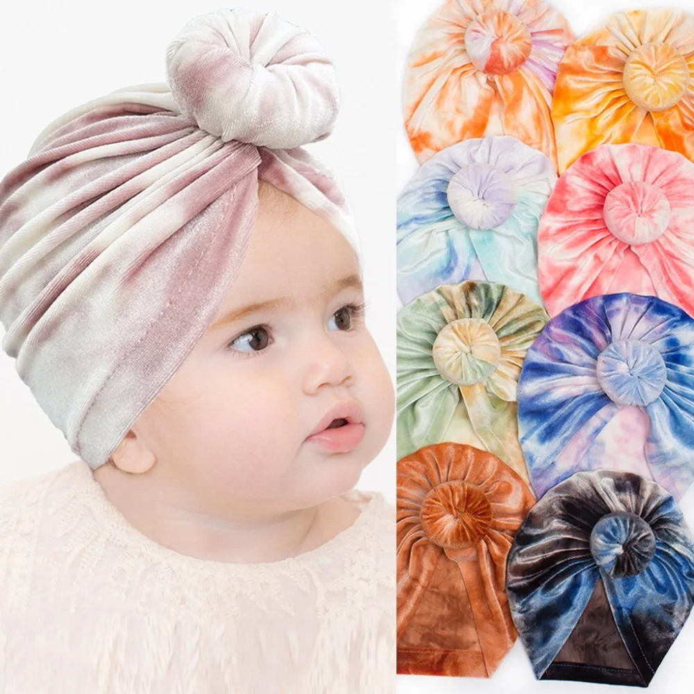 

Autumn Winter New Baby Hats Tie Dyed Gold Velvet Caps Baby Comfortable and Warm Pullover Caps Children's Hats Baby Accessories