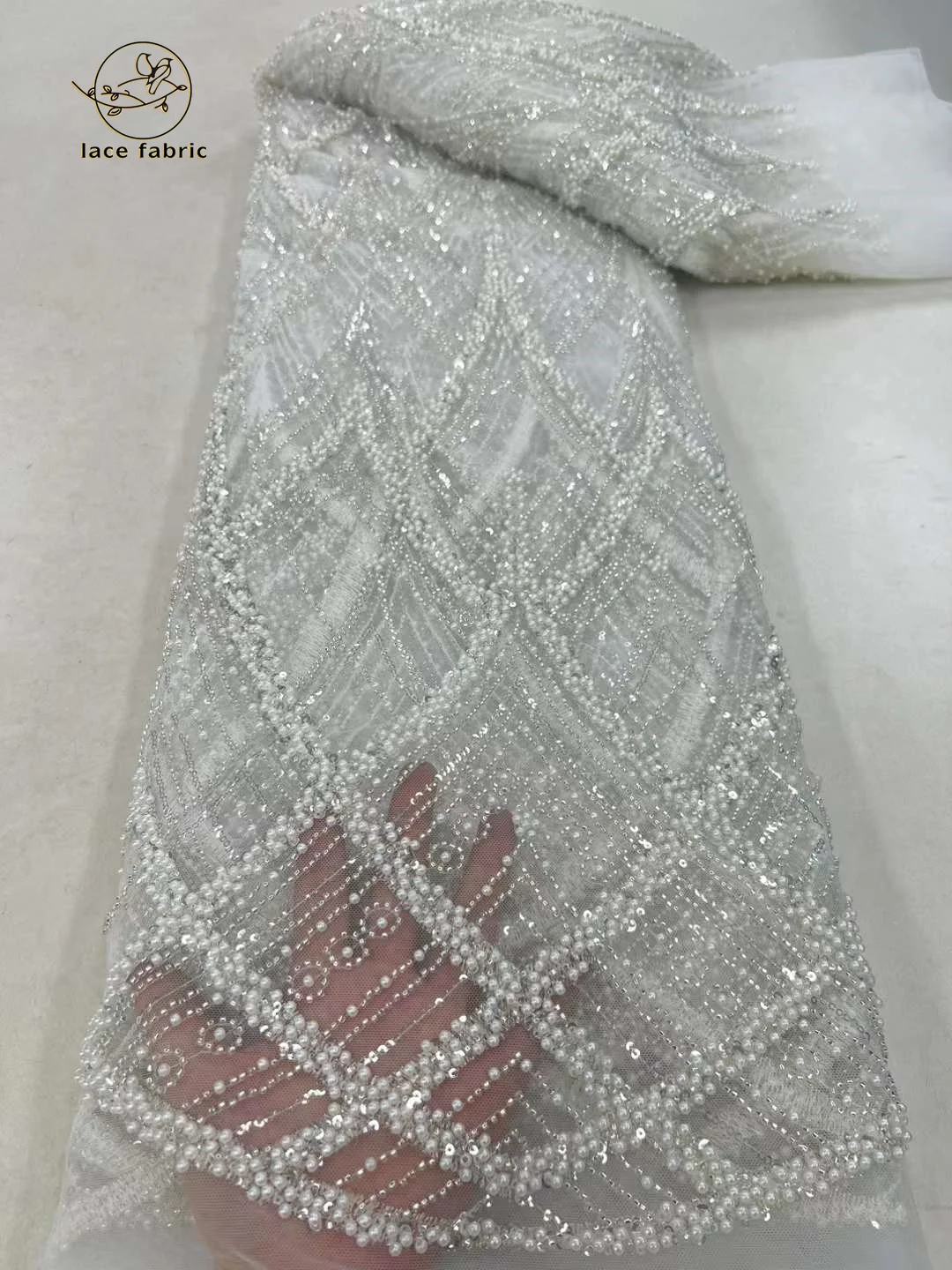 

High Quality Christmas African Sequins Tulle Embroidered Groom Lace Fabric Beads Sequins Lace Fabric For Nigerian Wedding Dress