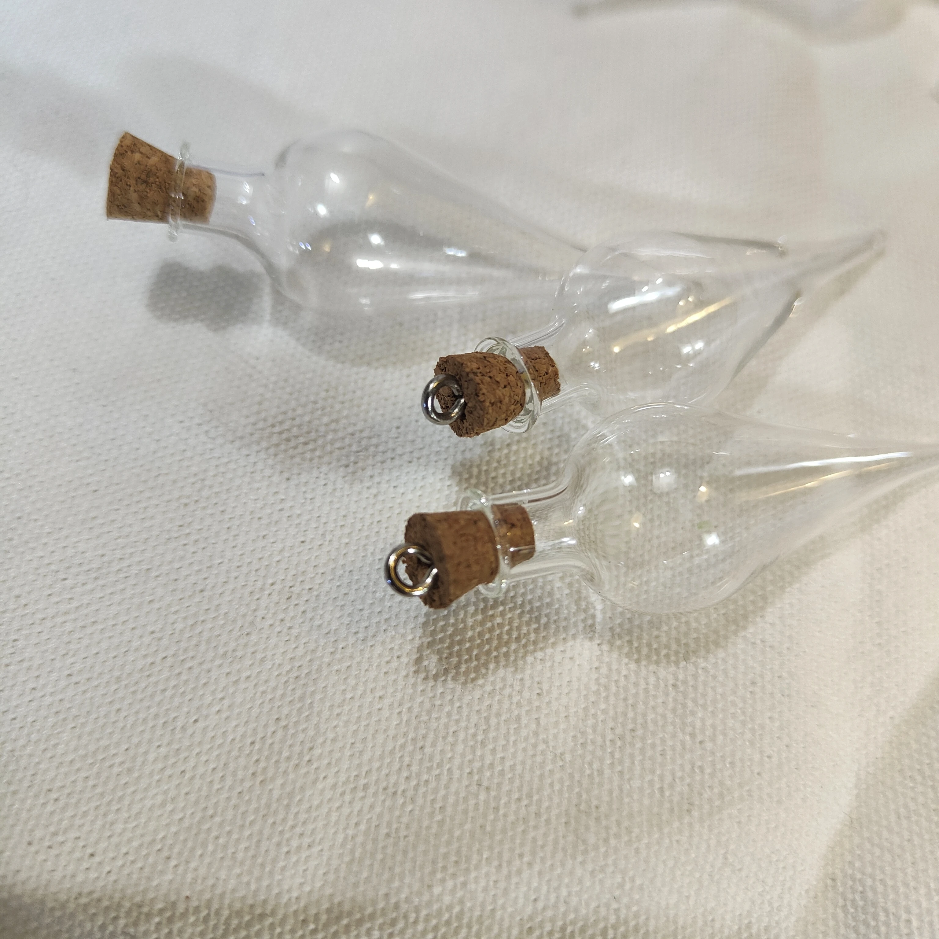 3PCS EMPTY Ampoule Vial Amphora Style Liquid Luck Glass Bottle Pendant  Witch & Wizard Prop Replica Collectible 4