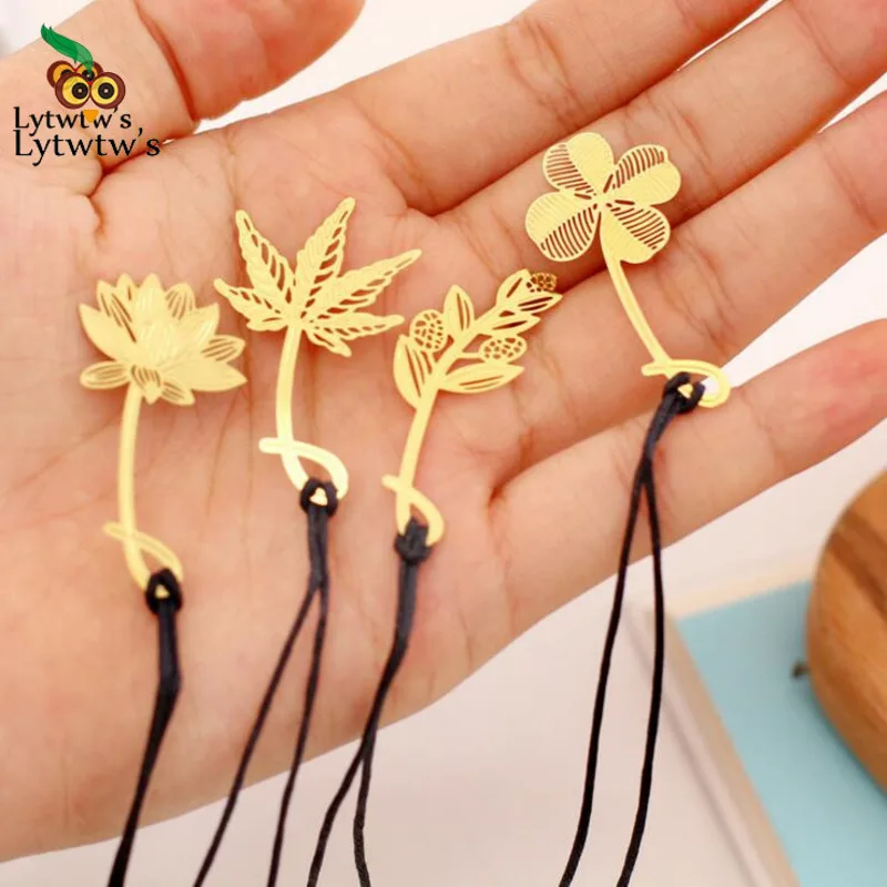 Metal Bookmark Creative Metal Bookmark Mark Page teacher Children Student Gift Stationery School Office Supplies Clover Lotus flower Maple leaf