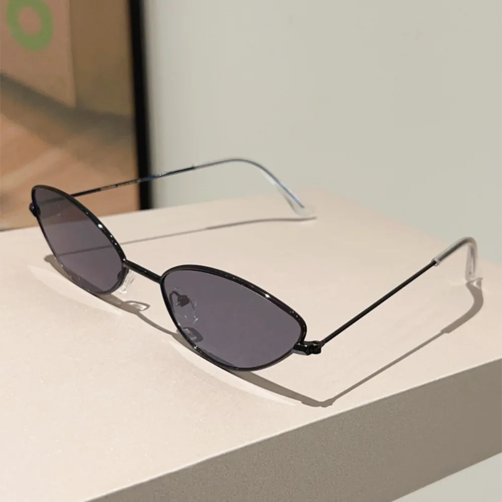 KLASSNUM Mode Kleine Cat Eye Sonnenbrille für Männer Frauen Retro Fahren Sonnenbrille Luxus Marke Metall Rahmen UV400 Shades Brillen – Detail 12