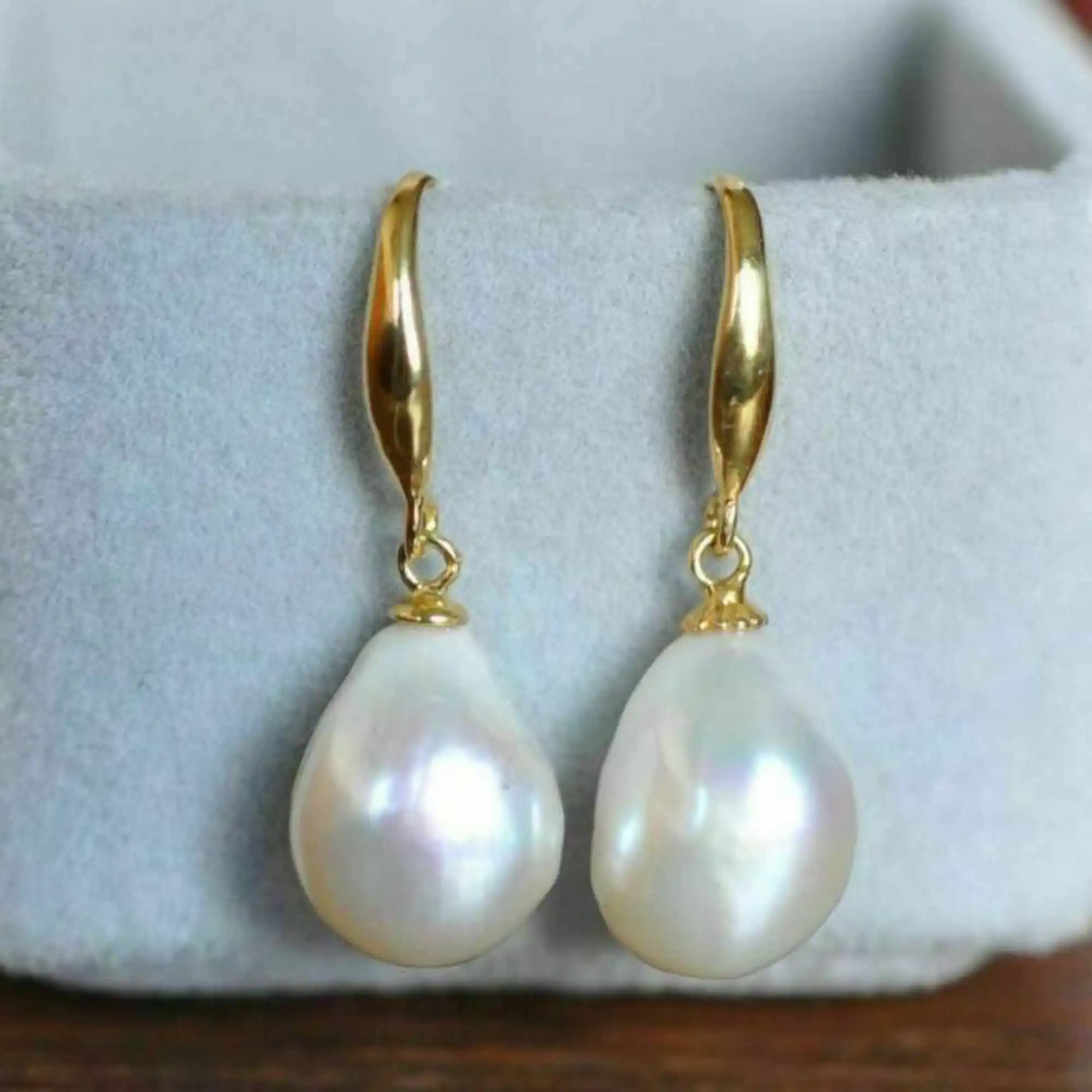 10-11mm Natural white Southsea baroque pearl 14K gold earrings Thanksgiving Freshwater Mother's Day Holiday gifts Lucky Hook