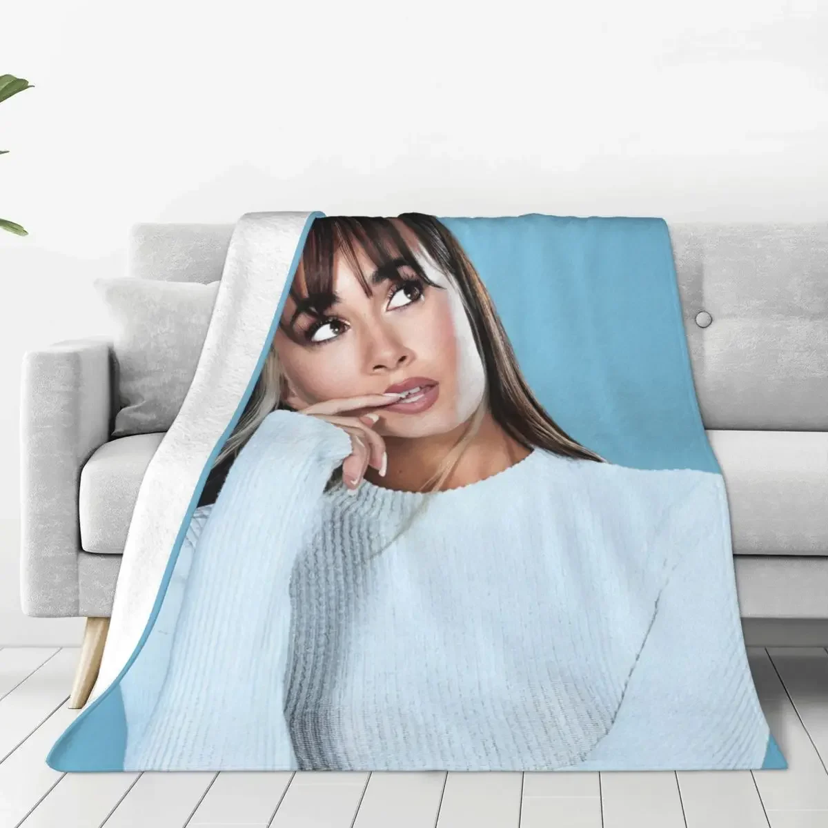 Spanish Singer Cute Aitanas Blanket Super Warm Street Trend Plush Throw Blanket For Couch Bed Travel Flannel Bedspread Bed Cover 6