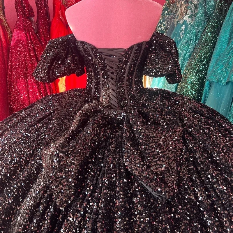 Sweetheart Lantern Sleeve Short Sleeve Boat Neck Sequins Bows Luxurious Shining Quinceanera Dresses