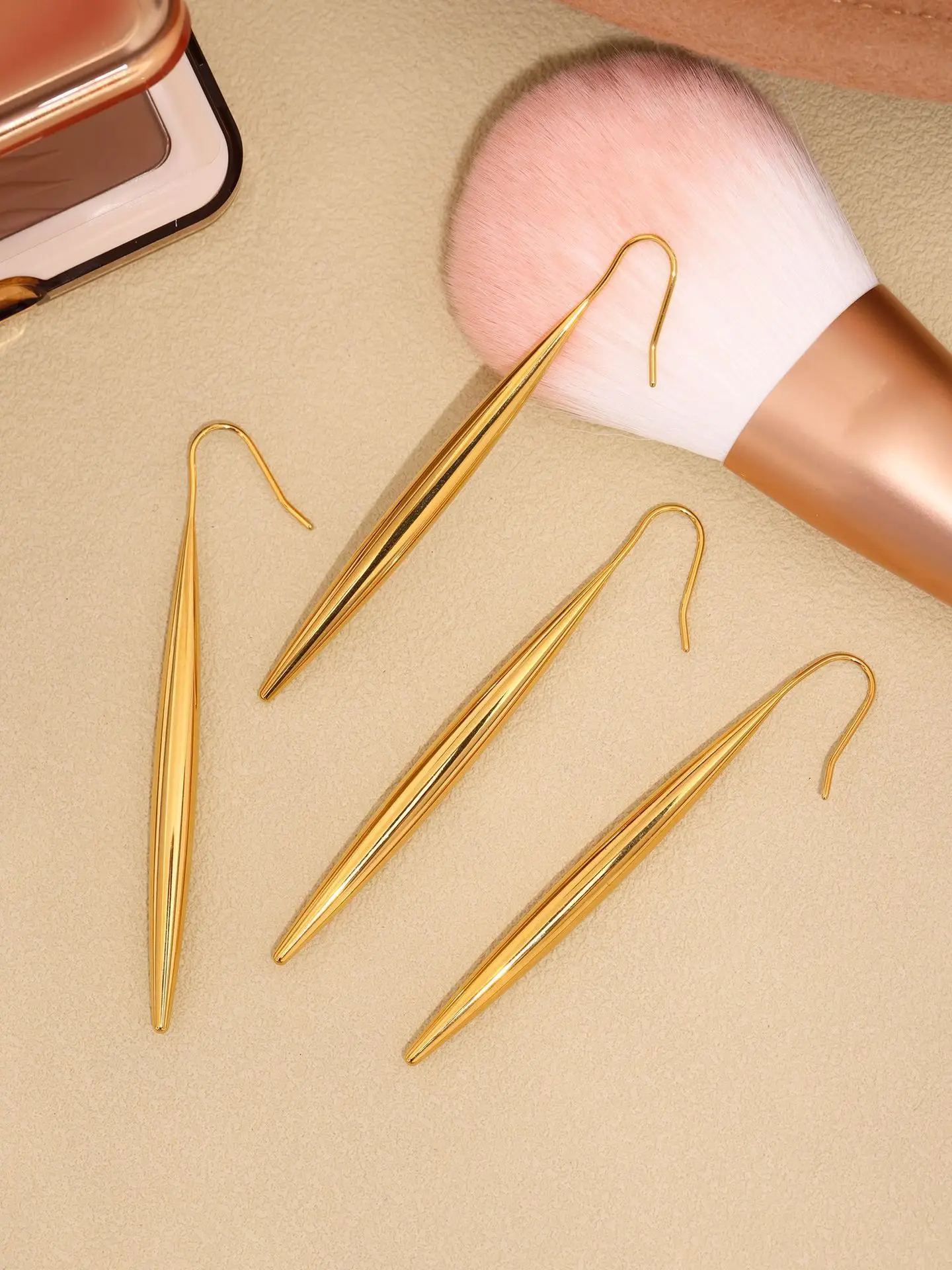 Einfache, hochwertige Edelstahl-Ohrringe für Damen, luxuriös, goldfarben, Silber, baumelnde Ohrringe, lange Ohrstecker, Schmuck, Trends 2025 – Detail 14