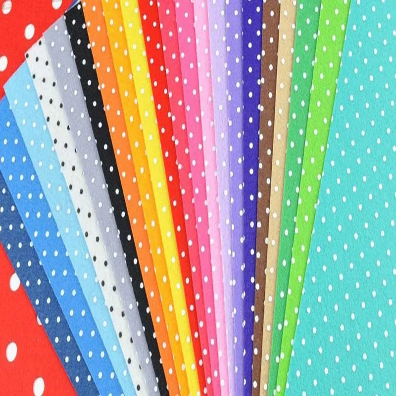 Description Picture 4 of itemMixed 20 Colors 1mm Thick 14x14cm 100% Polyester Polka Dot Printed Nonwoven Felt Handmade DIY Nonwoven Felt Package