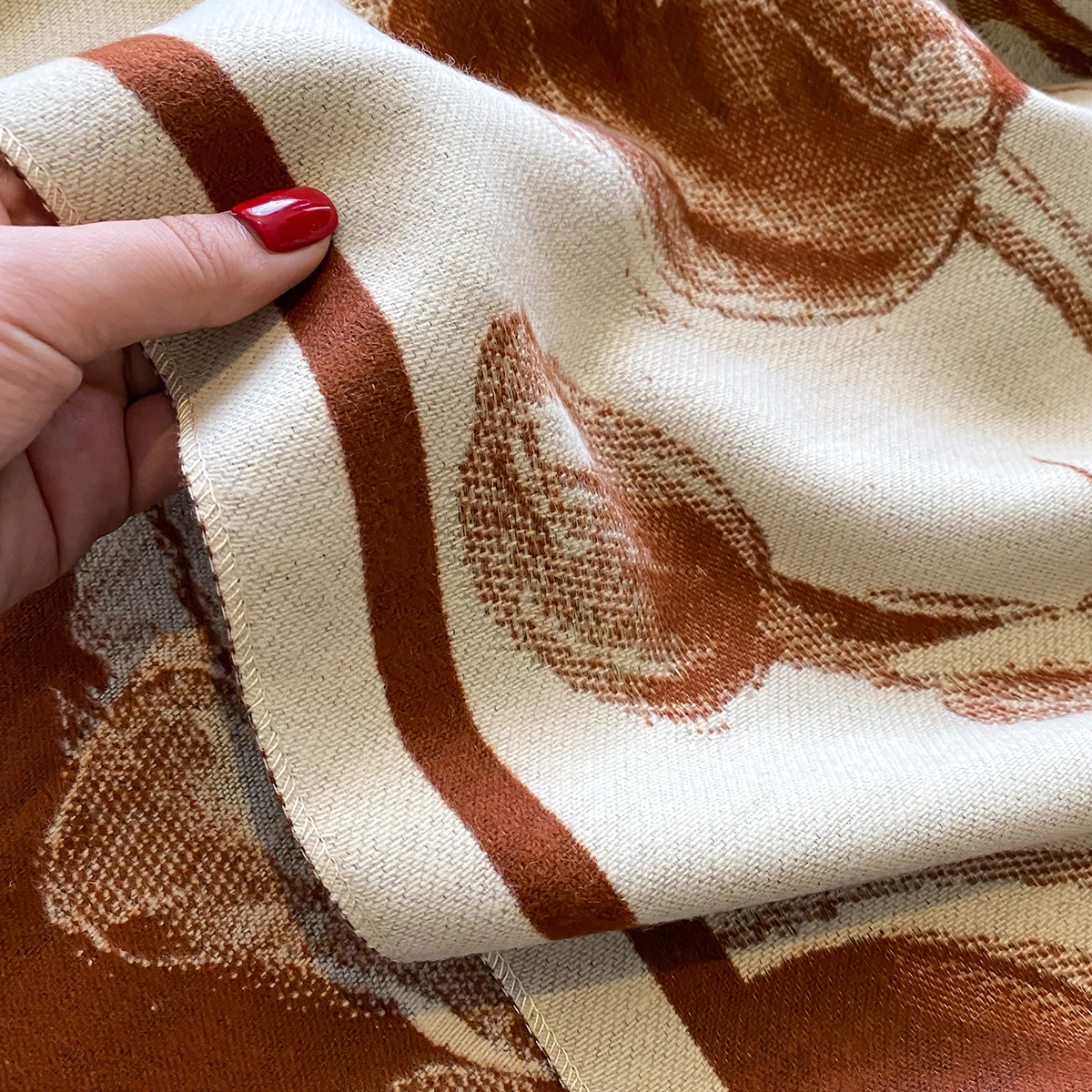 New Luxury Design Winter Two-Sided Cashmere Jacquard Scarves High Quality Women Thicken Wrap Shawl Ladies Brand Pashmina Scarf