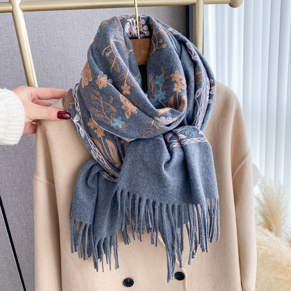 2025 Women Winter Fashion Warm Cashmere Scarf Embroidery Pashmina Blanket Thick Shawl Wrap Neckerchief Bufanda Echarpe Poncho