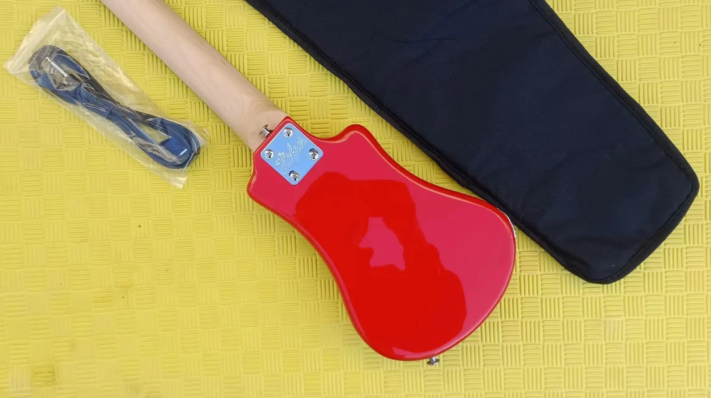 Portable Mini Electric Guitar for Travel,Professional Guitar,Left Handed, Red, Professional String Musical Instrument, Cr