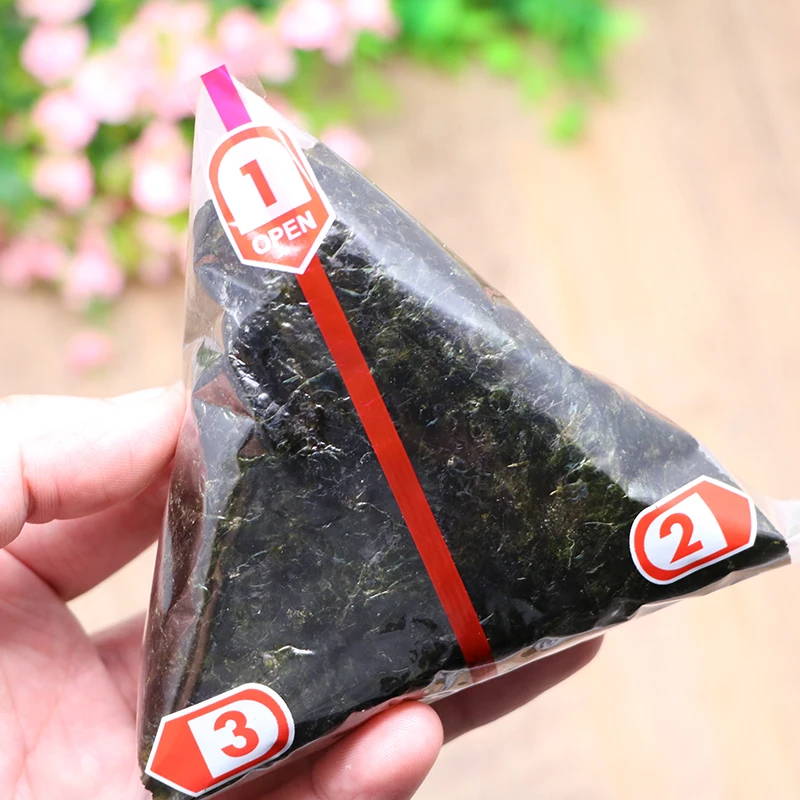 100pcs Triangular Rice Ball Packaging Bag Nori Seaweed Onigiri Sushi Plastic Bags Easy Tear Portable Bento Accessories sushi packaging bags