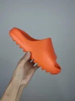 Nouvelles Chaussures de Course Confortables Unisexe 2026 pour Hommes et Femmes – Baskets Décontractées Respirantes Ultra-légères pour l'Extérieur et la Mode 2