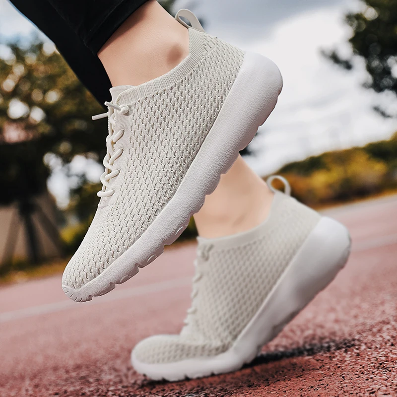 Men's and Women's Fashionable Sports Shoes for Lovers In Spring and Autumn of 2023, Soft and Comfortable Walking Shoes