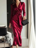 Autumn temperament goddess Hepburn style long-sleeved lace-tight waist dress for women