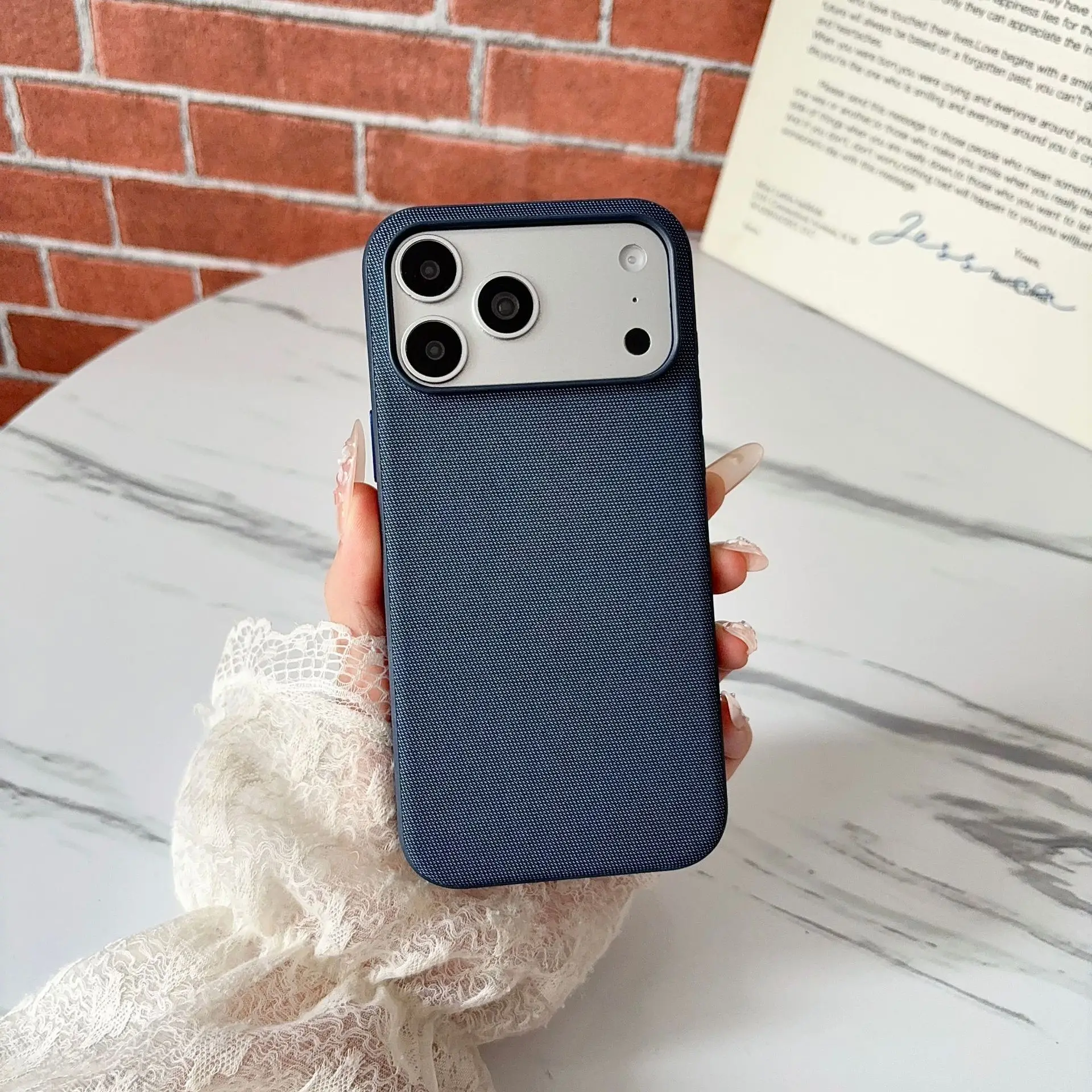 Luxury Techwoven Fabric Magnetic Phone Case - Premium Shockproof Hard Cover with Magsafe Compatibility