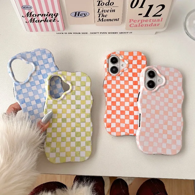 Glossy 2-in-1 TPU+PC Wave-Edged Phone Case with Comfortable Touch