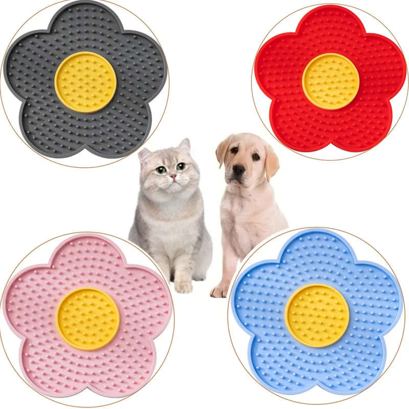 Pet Supplies Cat Licking Pad Sun Flower Shape Silicone Dog Licking Plate Cute Pet slow licking mat