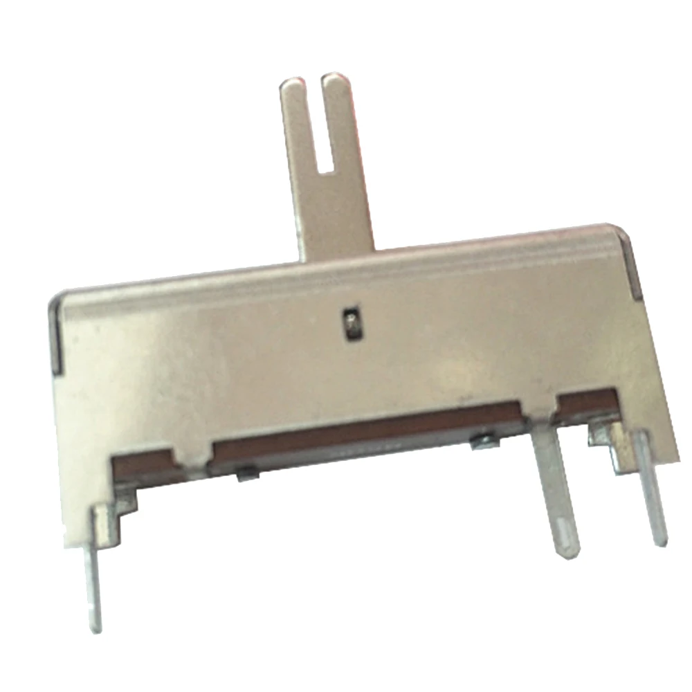 50 PÇS/LOTE 20V Comprimento 3.5 centímetros B50K B50K + C GRANDE em