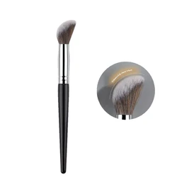 Radiant Finish Cream Blush Brush with Synthetic Hair (SH121)