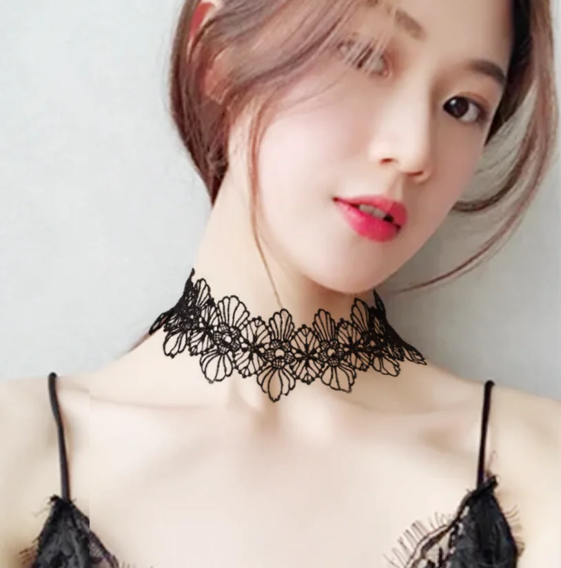 Handmade Velvet Lace Vintage Black Heart Choker Necklace