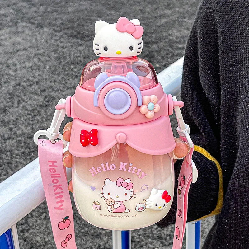 

Чашка для воды Hello Kitty портативная, 750 мл, летняя