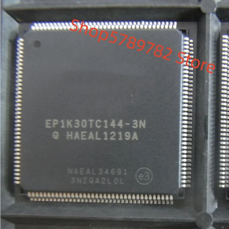 

5 шт. EP1K30TC144-3N QFP144