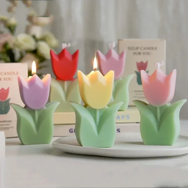Elegant Tulip Flower Aromatherapy Candles - Perfect for Weddings, Aesthetic Decor, and Thoughtful Gifts