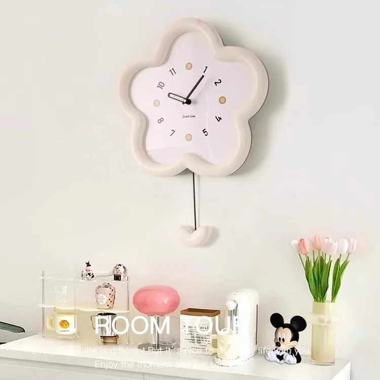 

Silent Wall Clock Creative Flower Design Clock Hanger Ornaments Watch Living Room Simple Clock Decoration Home Decoration Clocks