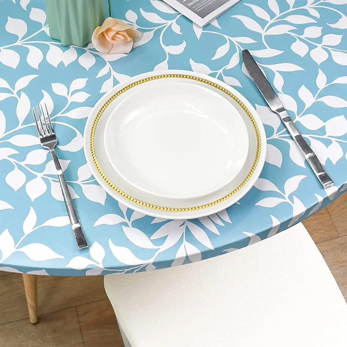Fitted Round Plastic Vinyl Table Cloth Flannel Backing Elastic Edge Waterproof Table Protector for Dining Room Table Cover 3
