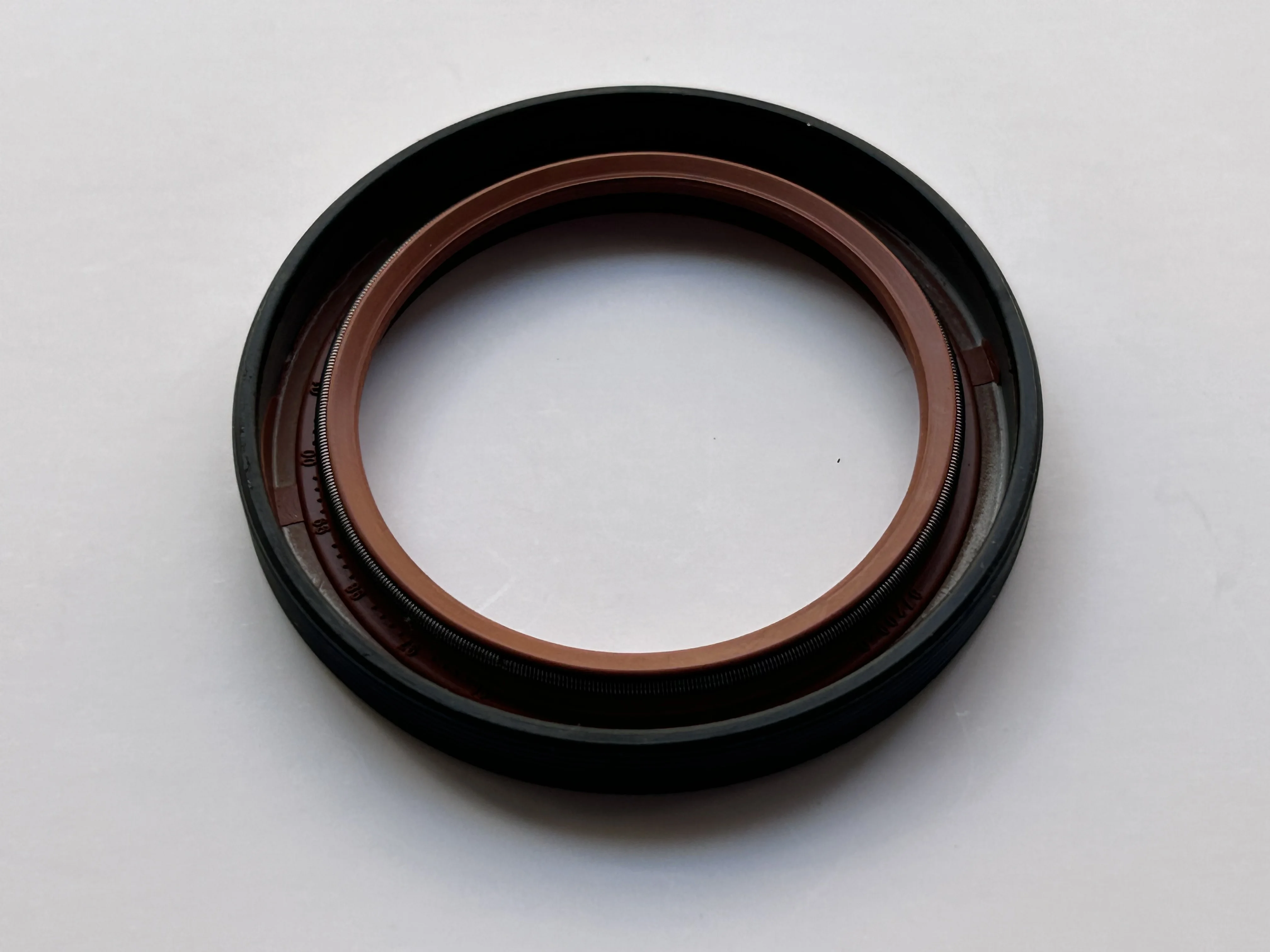 312164 3121.64 312140 3121.40 7703087209 8200279711 DP0 AL4 Axle oil seal left for Peugeot Renault Size 40*54*6