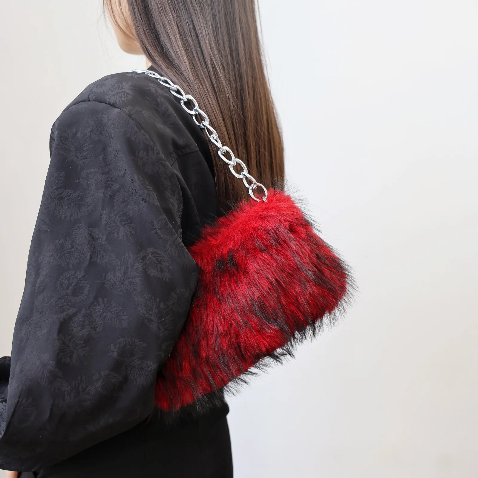 Plush Shoulder Bags for Femme Luxury Designer Soft Winter Ladies Clutch Purse Handbag Cute Fashion Female Party Underarm Bag