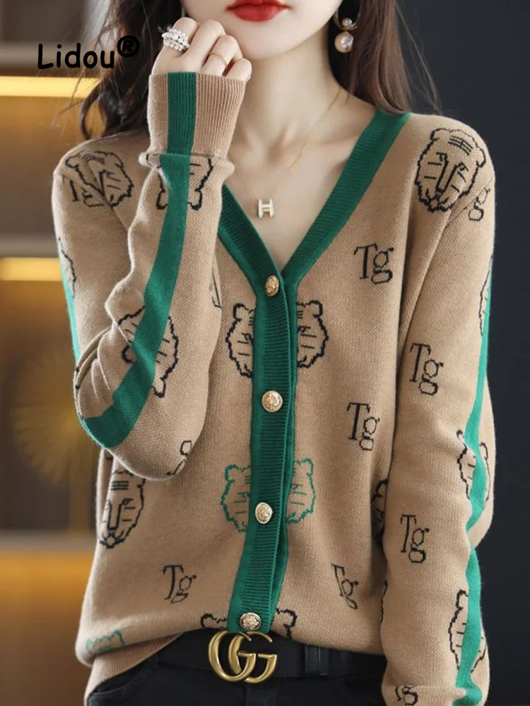 

Fashion Printing Little Tiger Jacquard Weave Sweaters Women Loose Coat Cardigan Button All-match Korean Office Lady Top 2022