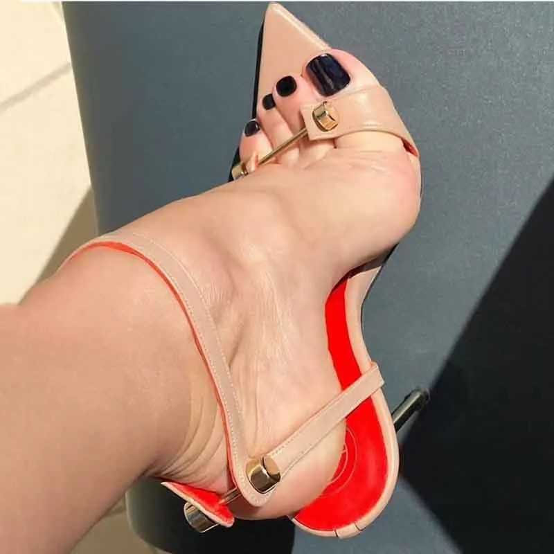 

Metal Buckle High Heels Slim Heeled Open Toe Sandals Women Sexy Fashion Pointed Toe Shoes Sandalias Mujer Verano Zapato de Tacón