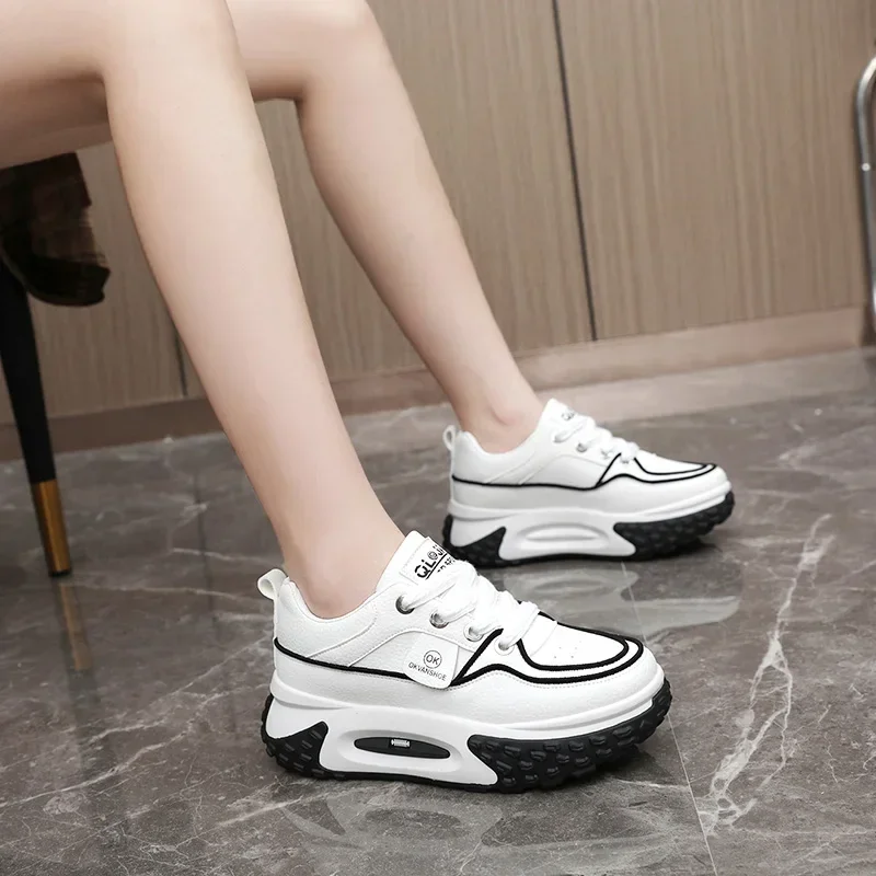 

New Color Matching Casual Women's Shoes 2023 Spring and Autumn Korean Style Breathable Student Sneakers with Increased Height