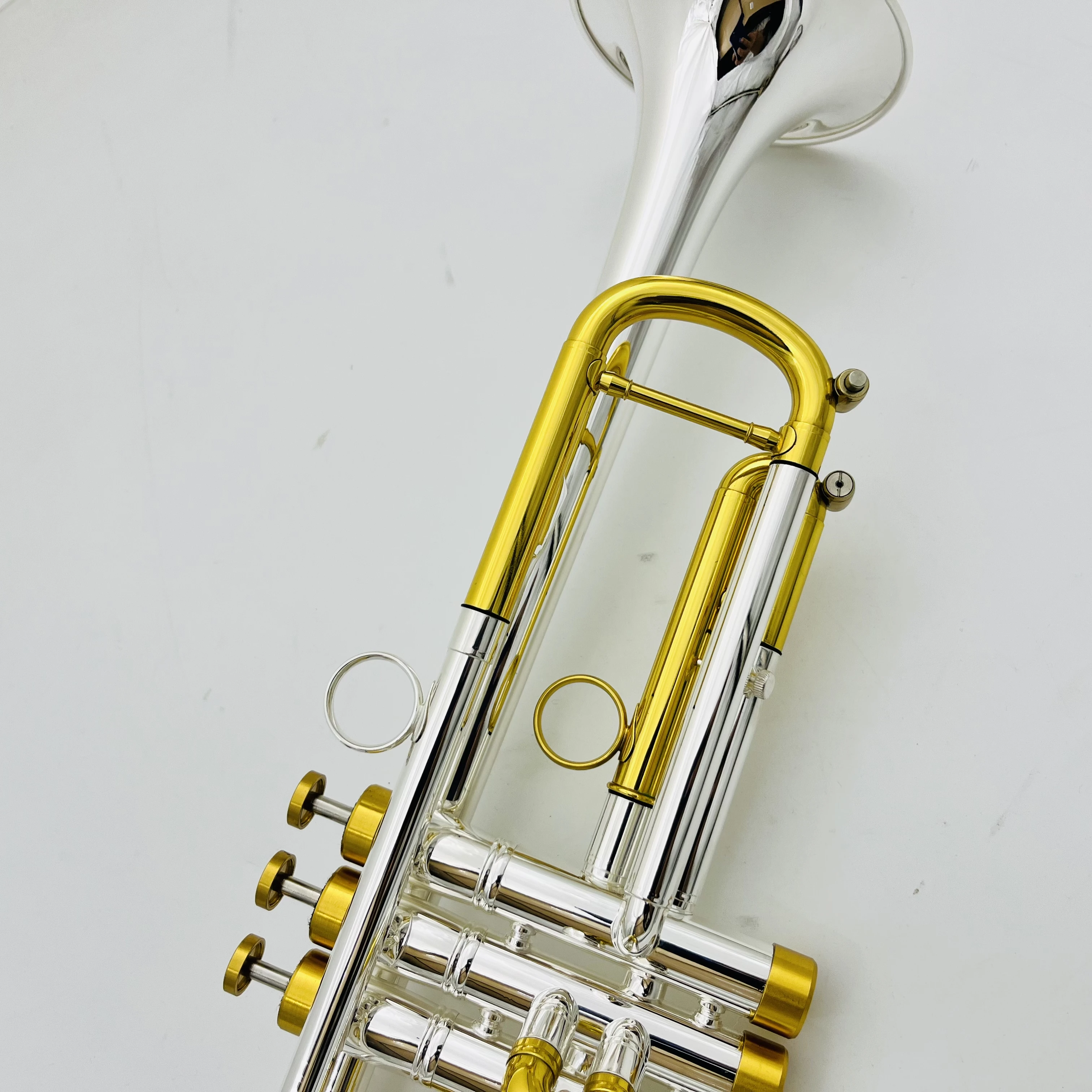 Real Pictures Bb Tune Trumpet Sliver Brass Plated Professional Brass Instrument With Case Accessories