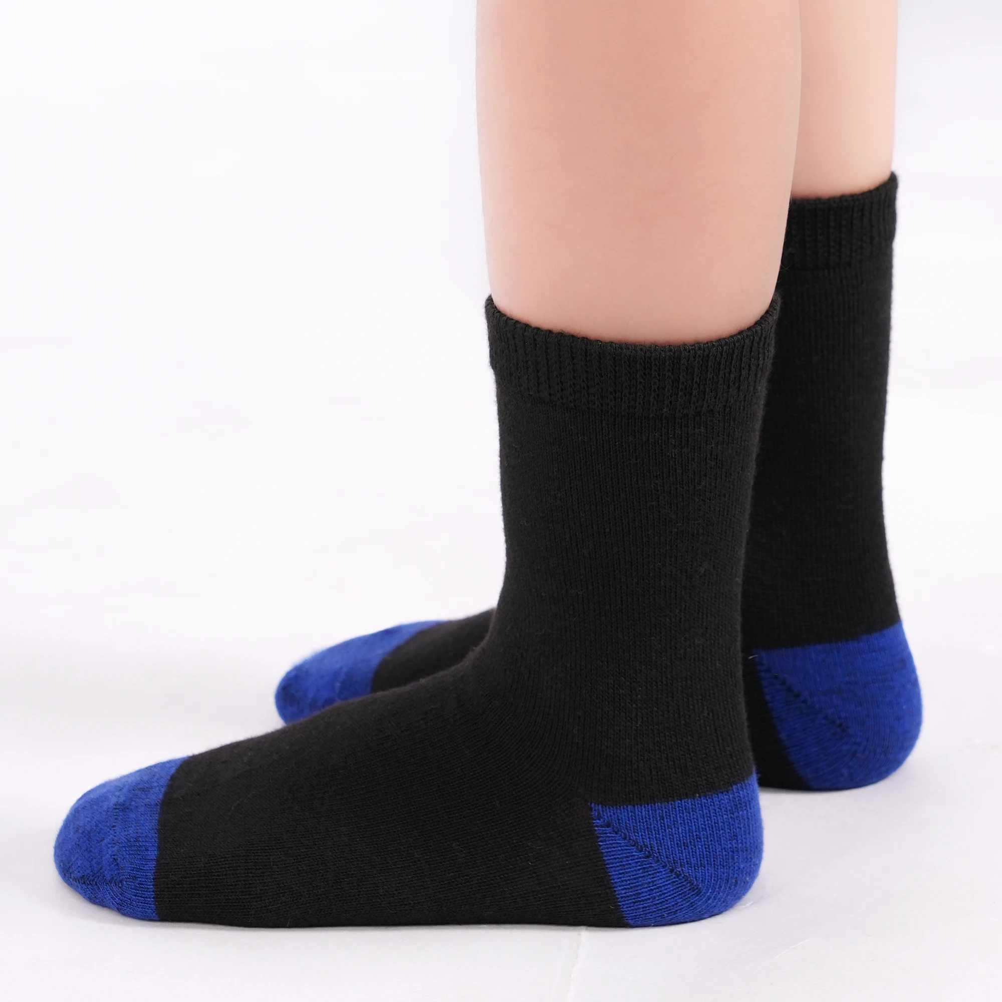 18-Pack Vibrant Crew Socks for Kids – Soft & Breathable Everyday Wear