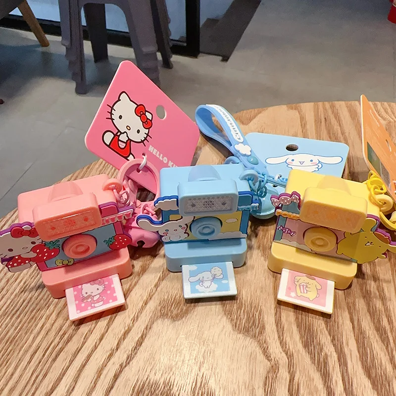 ポラロイドカメラ　ハローキティ　Polaroid ケース付き ポラロイド雑貨店】ポラロイド 600 ハローキティ ハローキティ