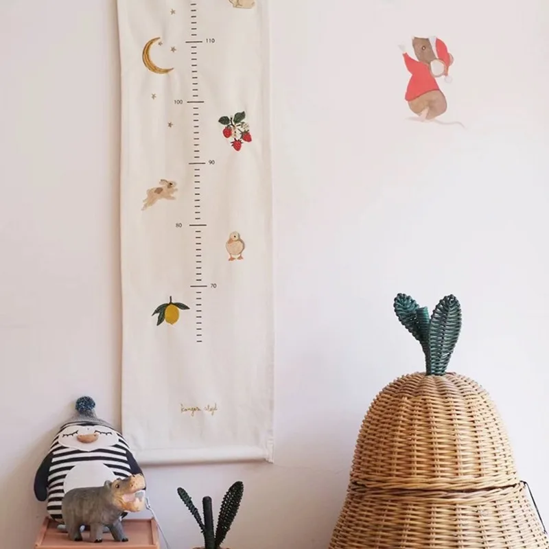 Nordic Hanging Kids&rsquo; Height Ruler with Creative Embroidery Illustration Fruits Dinosaurs Wall Decor Children's Room Decoration