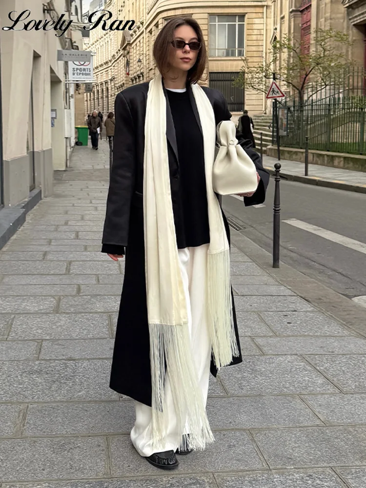 Écharpes pour femmes 2026 : Nouvelle collection tendance, unies avec franges, accessoires polyvalents pour femme, toucher premium, écharpe longue à pompons pour couple 1 Écharpes pour femmes 2026 : Nouvelle collection tendance, unies avec franges, accessoires polyvalents pour femme, toucher premium, écharpe longue à pompons pour couple 1