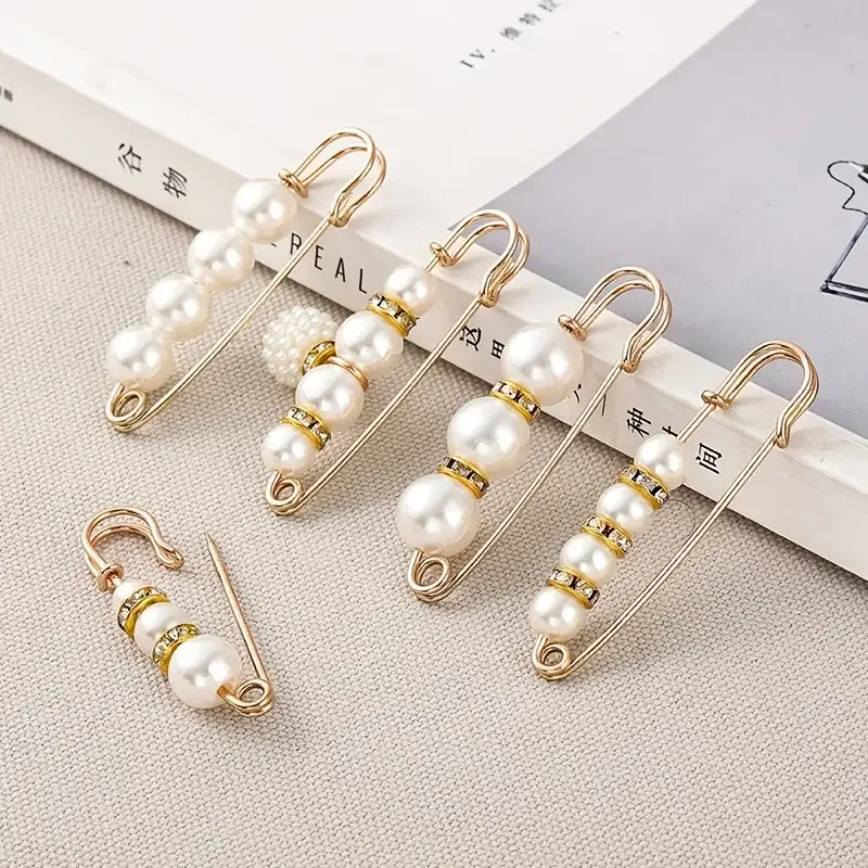 8 Pcs Rhinestone & Faux Pearl Decor Brooch Pin Cute Metal Waist Tightener Elegant Buckle Clothing Accessory