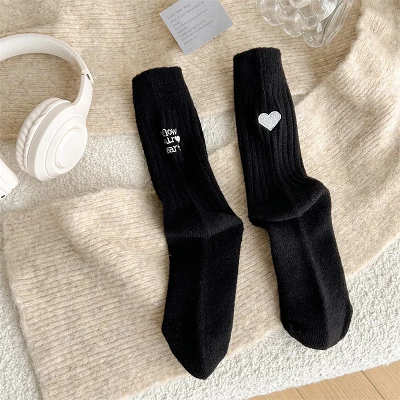 Cashmere Middle Tube Harajuku Kawaii Socks Autumn Winter New Pure Color Women Socks Embroidery Lover Socks Women