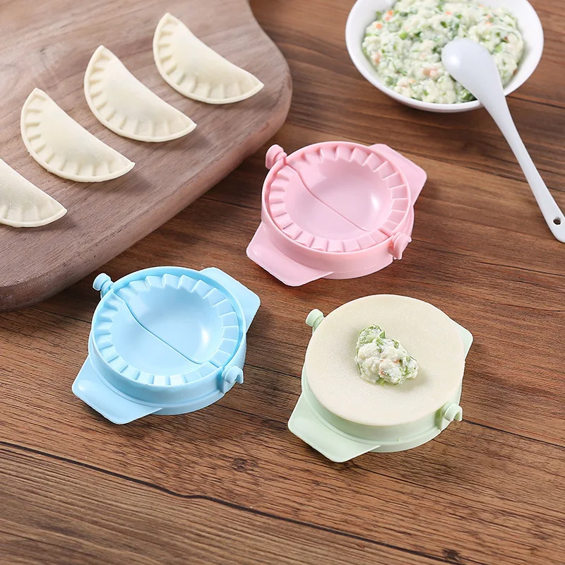 

Large Household Dumping Tool Automatic Dumping Skin Crescent-shaped Pinch Dumpling Mold Dumpling Maker